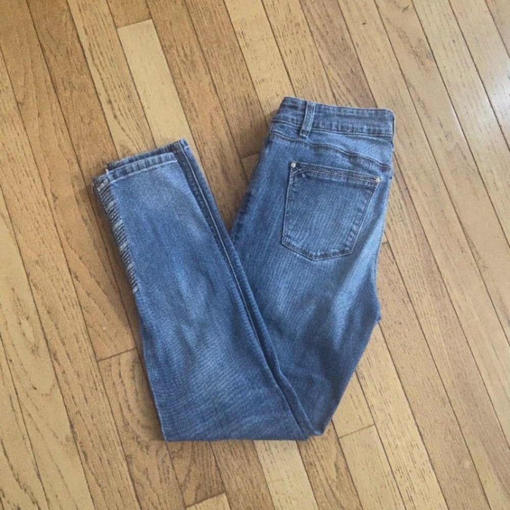 White House Black Market "Skimmer" Jeans